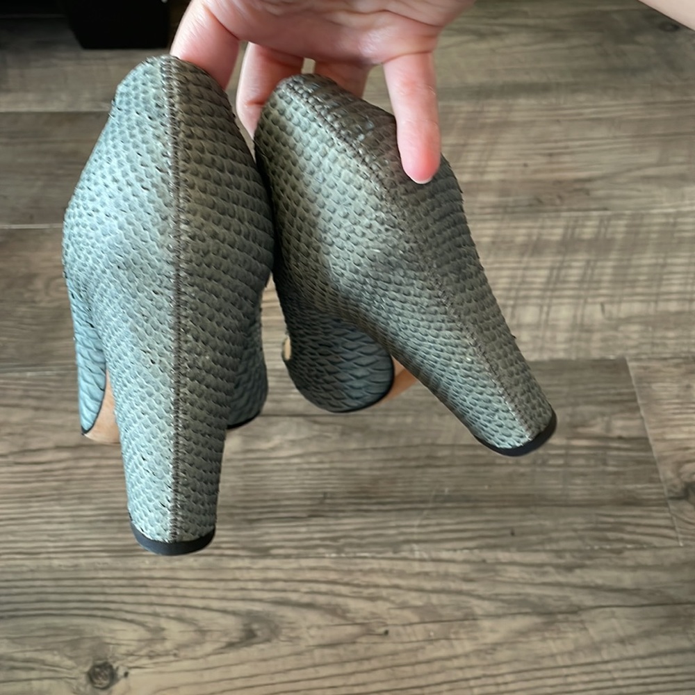 Vintage christian dior heels - Picture 2 of 4